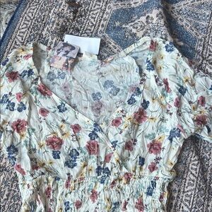 Selfie Leslie Cream Floral V-Neck Smocked Waist Blouse